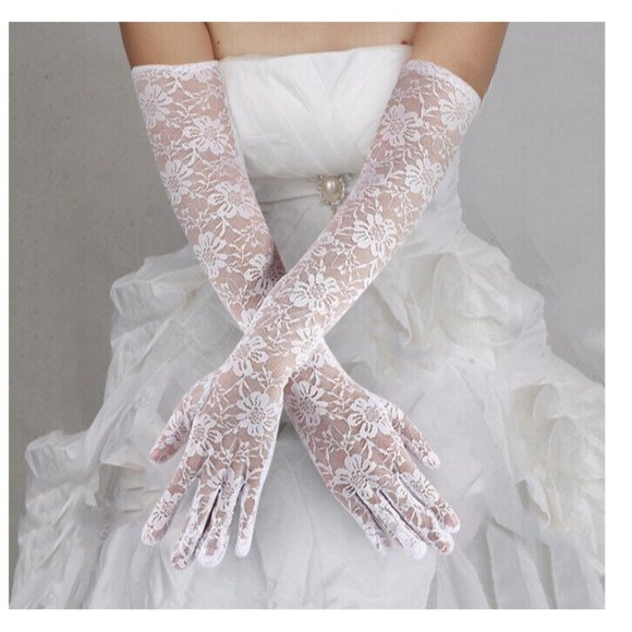 Women’s long floral lace wedding white gloves. Tea Party Communion Bridal - Picture 3 of 4